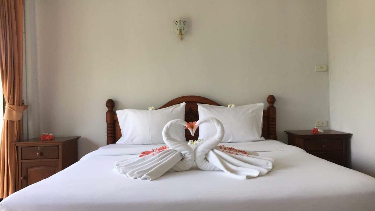 Holiday Guest House Praia de Chaweng Exterior foto
