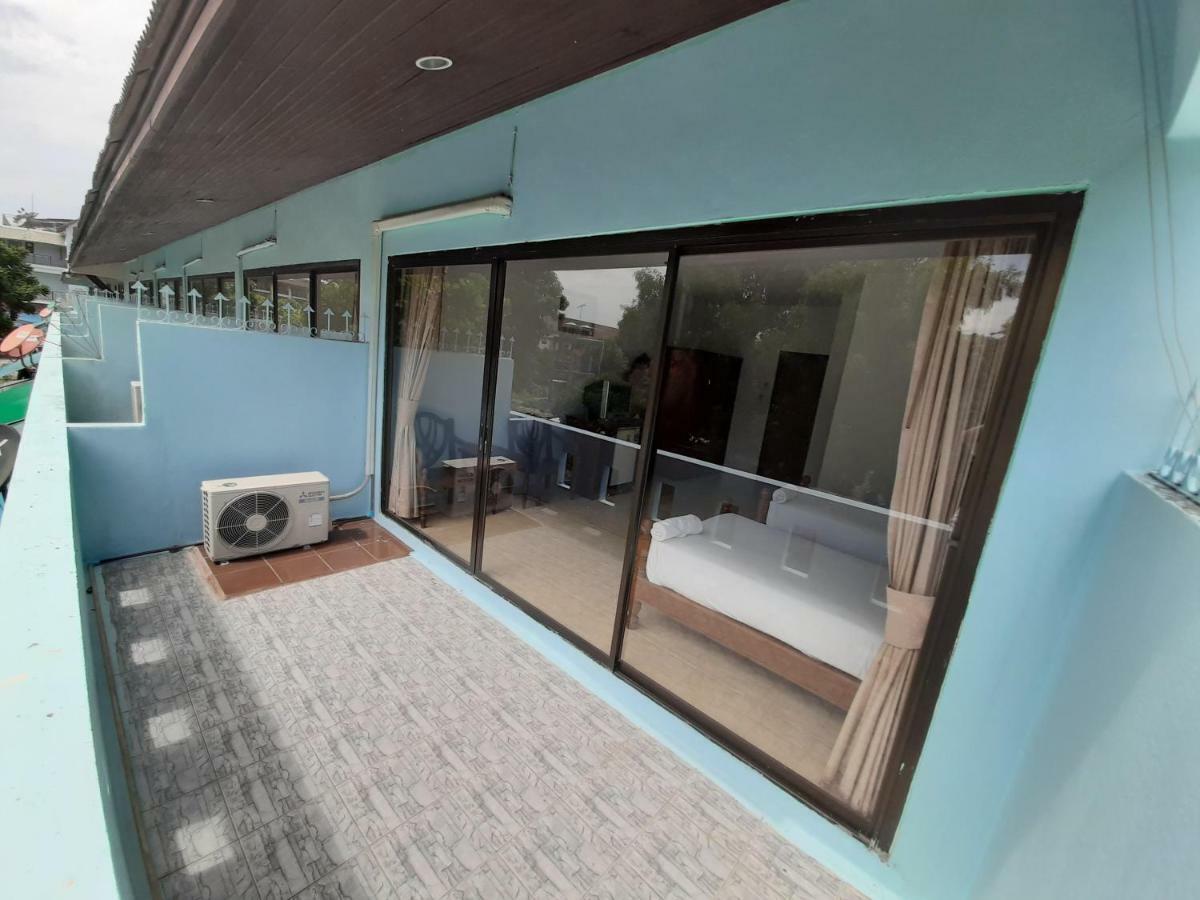 Holiday Guest House Praia de Chaweng Exterior foto